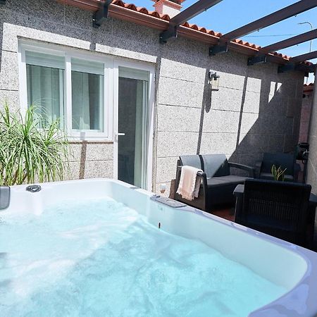 Apartamento Sanmartino Con Jacuzzi Tui Bagian luar foto